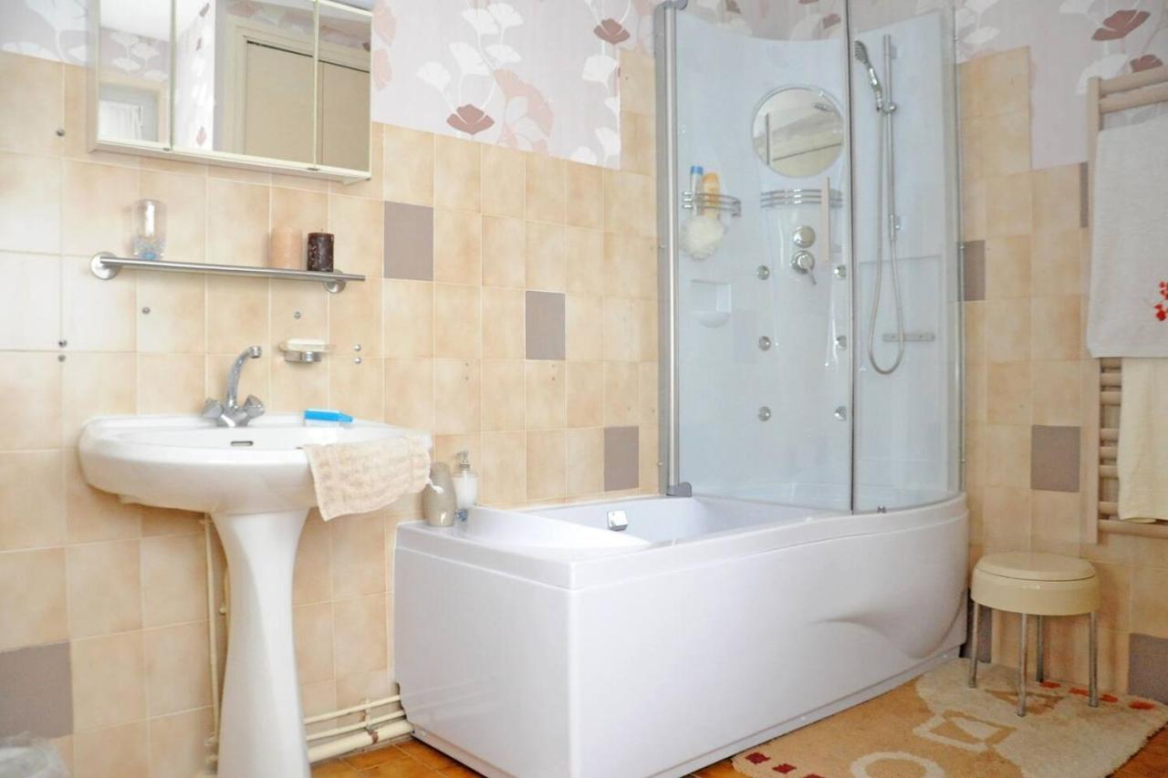 1 Bedroom House 20Min Walk To Centre In Tournus Kültér fotó
